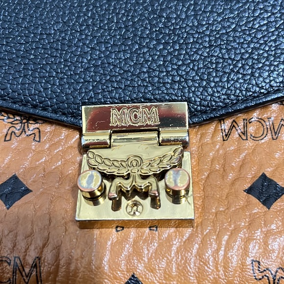 Authentic MCM Crossbody Bag - Picture 3 of 11